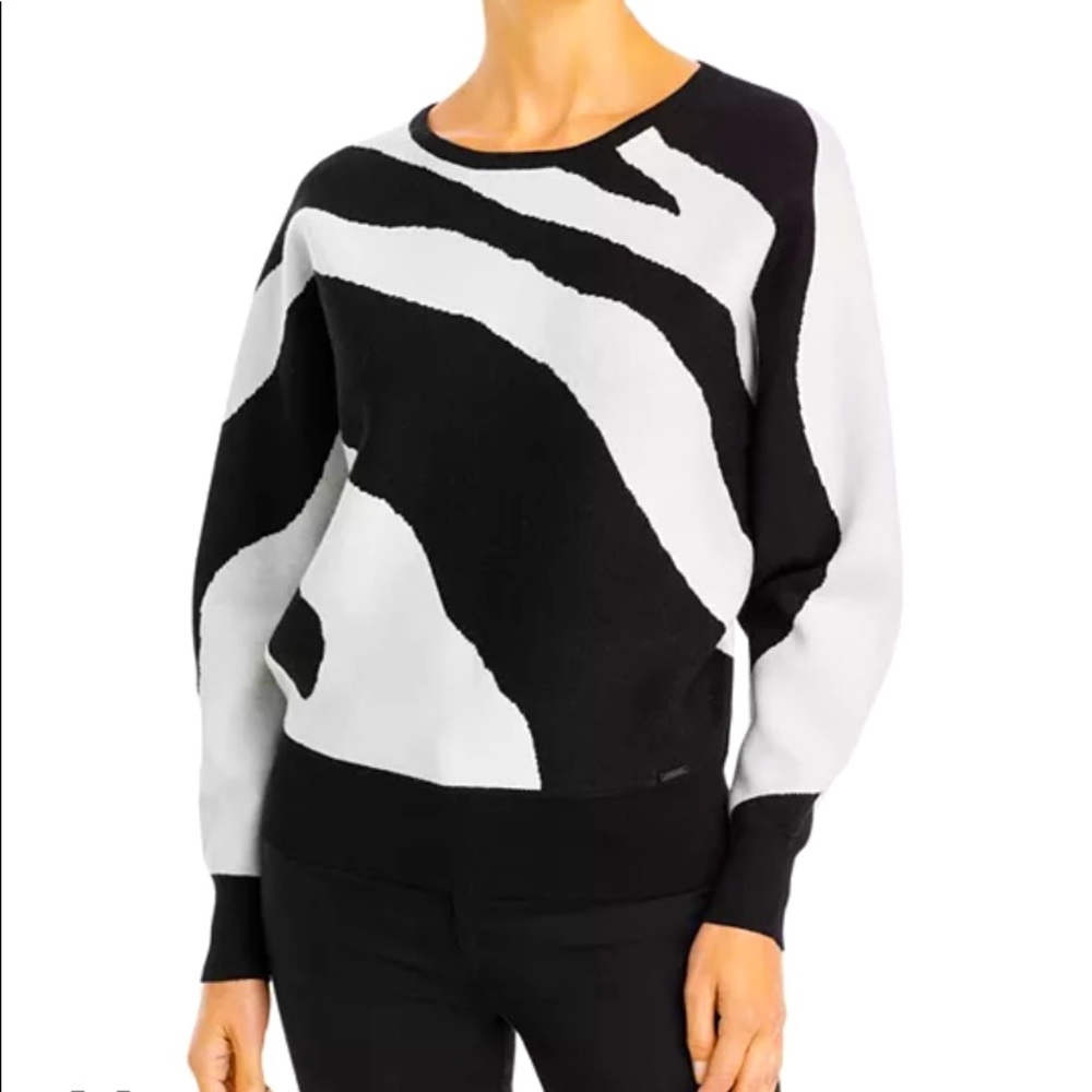 Carmen Marc Valvo Woman’s Sweater